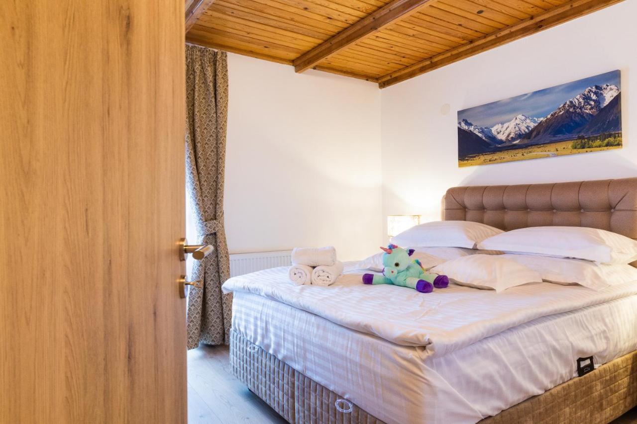 פויאנה ברשוב Montana Residence מראה חיצוני תמונה