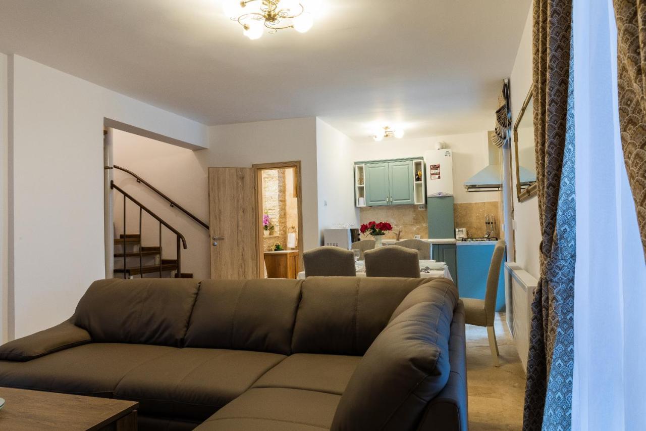פויאנה ברשוב Montana Residence מראה חיצוני תמונה